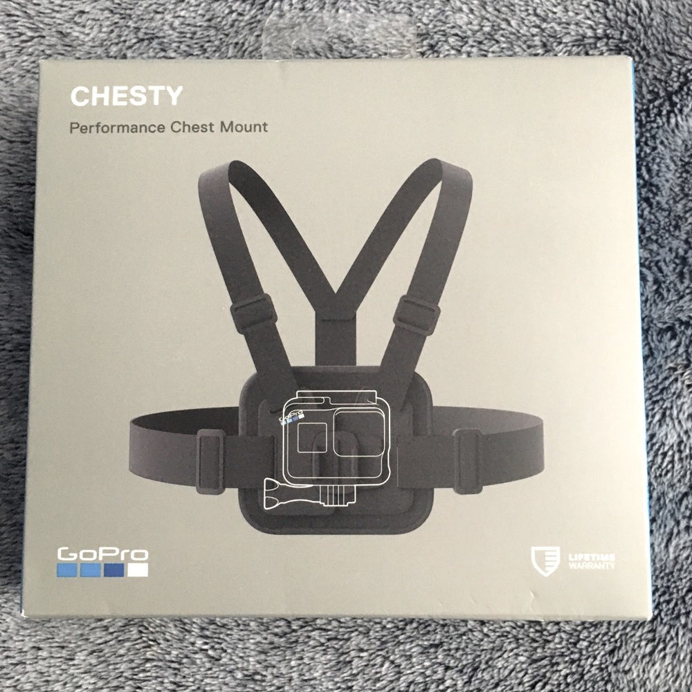 GoPro Chesty
